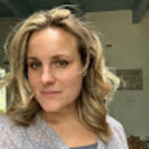 Meet your Posher, Claire